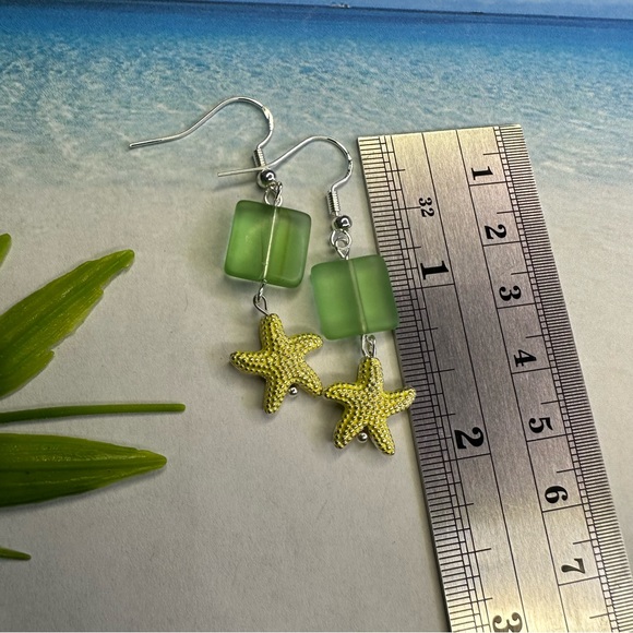 3/$20 Starfish and Frosted Glass Earrings - Pick Your Fave! - Picture 6 of 13